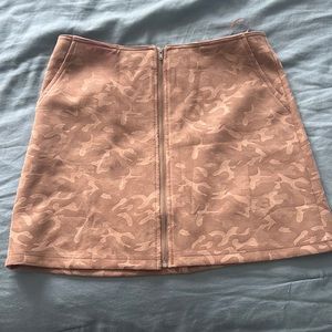 Wild honey skirt